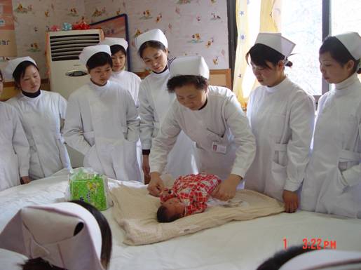 中国医科大学15春《儿科护理学》在线作业满分答案